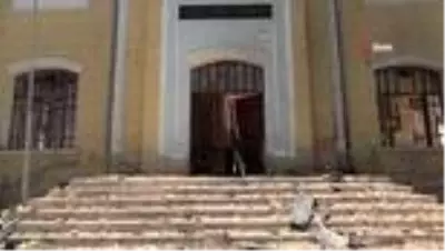 Yanan tarihi okul restore edilecek Yanan tarihi okul restore edilecek