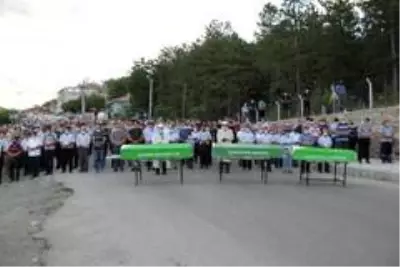 Son dakika haberleri | Yangında iki çocuğunu yitiren anneden yürek yakan haykırış Son dakika haberleri | Yangında iki çocuğunu yitiren anneden yürek yakan haykırış