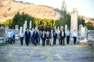 Son dakika haberleri | 2 bin 400 yıllık Asklepion Tiyatrosu'nda tarihi karar Son dakika haberleri | 2 bin 400 yıllık Asklepion Tiyatrosu'nda tarihi karar
