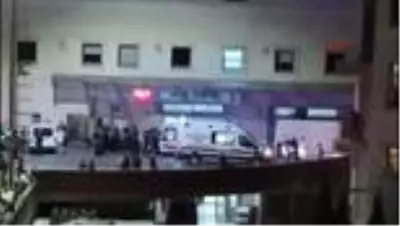 Son dakika... Akrabalar arasında arazi sınırı kavgası: 1 ölü, 4 yaralı Son dakika... Akrabalar arasında arazi sınırı kavgası: 1 ölü, 4 yaralı