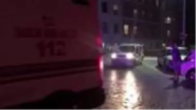 Son dakika haber | Akrabalar arasında çıkan silahlı kavgada 1 kişi öldü, 2'si ağır 4 kişi yaralandı Son dakika haber | Akrabalar arasında çıkan silahlı kavgada 1 kişi öldü, 2'si ağır 4 kişi yaralandı