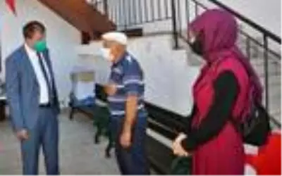 Babasının okutmak istemediği Mihriban'a, dedesi sahip çıktı Babasının okutmak istemediği Mihriban'a, dedesi sahip çıktı