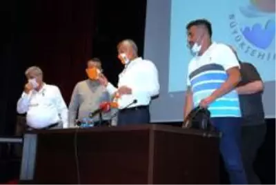 Büyükşehir Belediyesi Meclisinde Akdeniz Meyve Sineği konuşuldu Büyükşehir Belediyesi Meclisinde Akdeniz Meyve Sineği konuşuldu