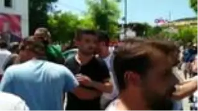Son dakika haberleri... ÇANAKKALE Bozcaada'da, Ramazan Öksüz'ün dövülerek öldürüldüğü mekanın sahibi tutuklandı-1 Son dakika haberleri... ÇANAKKALE Bozcaada'da, Ramazan Öksüz'ün dövülerek öldürüldüğü mekanın sahibi tutuklandı-1