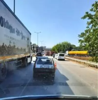 D650 karayolunda kimyasal madde taşıyan tır devrildi: 1 yaralı D650 karayolunda kimyasal madde taşıyan tır devrildi: 1 yaralı