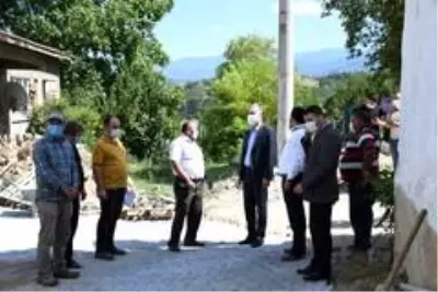 Son dakika haberleri... İnegöl'de selden zarar gören yollar yenileniyor Son dakika haberleri... İnegöl'de selden zarar gören yollar yenileniyor