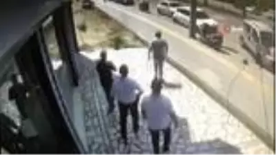 Kaçak elektrik kullanmaktan ceza yiyen baba ve oğlun dehşet saçtığı anlar kamerada Kaçak elektrik kullanmaktan ceza yiyen baba ve oğlun dehşet saçtığı anlar kamerada