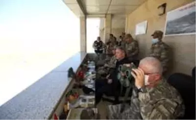 Milli Savunma Bakanı Akar ve TSK Komuta Kademesi Azerbaycan'da icra edilen tatbikatı izledi Milli Savunma Bakanı Akar ve TSK Komuta Kademesi Azerbaycan'da icra edilen tatbikatı izledi