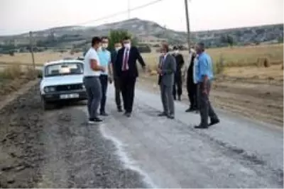 Vali Çelik, köylerde devam eden yol çalışmalarını inceledi Vali Çelik, köylerde devam eden yol çalışmalarını inceledi