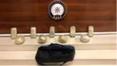 Son dakika haberi... Van'da valizden 6 kilo eroin çıktı Son dakika haberi... Van'da valizden 6 kilo eroin çıktı