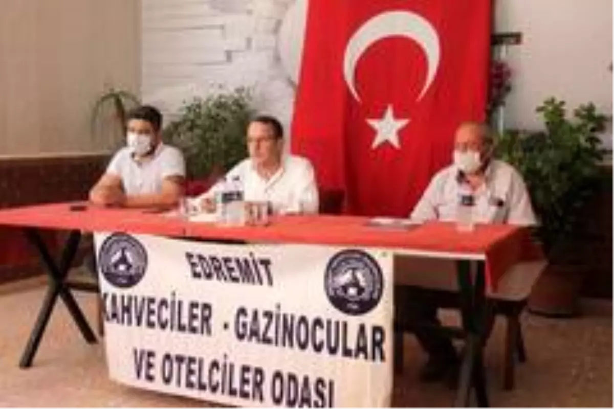 Yeni normal süreçte esnaflar yardım talep etti