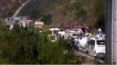 Son dakika haberleri | YSS Köprüsü çıkışında kaza, Trafik yoğunluğu oluştu-1 Son dakika haberleri | YSS Köprüsü çıkışında kaza, Trafik yoğunluğu oluştu-1