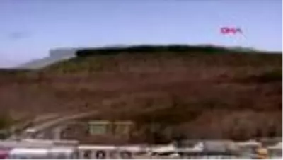 Son dakika haberi... YSS KÖPRÜSÜ ÇIKIŞINDA KAZA, TRAFİK YOĞUNLUĞU OLUŞTU-1 Son dakika haberi... YSS KÖPRÜSÜ ÇIKIŞINDA KAZA, TRAFİK YOĞUNLUĞU OLUŞTU-1