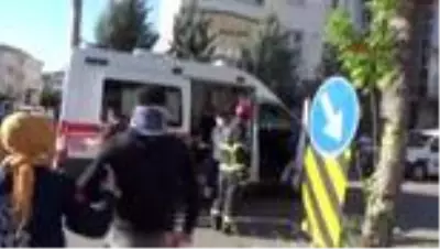 AKSARAY İşçi servisi ile otomobil çarpıştı 12 yaralı AKSARAY İşçi servisi ile otomobil çarpıştı 12 yaralı