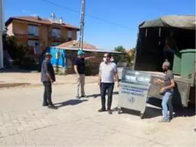 Bahşılı'ya yeni çöp konteynırları Bahşılı'ya yeni çöp konteynırları