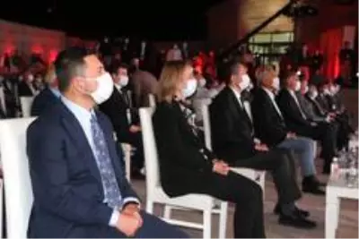 Son dakika haberi! Bakan Ersoy: 'Aramızdaki birlik, beraberlik ve kardeşlik bunun teminatı, tarihimiz ise en net... Son dakika haberi! Bakan Ersoy: 'Aramızdaki birlik, beraberlik ve kardeşlik bunun teminatı, tarihimiz ise en net...