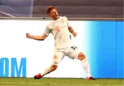 Bayern Münih 8 golle tur atladı Bayern Münih 8 golle tur atladı
