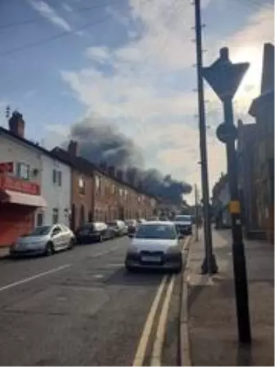 Son dakika haberleri! Birmingham'da korkutan yangın Son dakika haberleri! Birmingham'da korkutan yangın