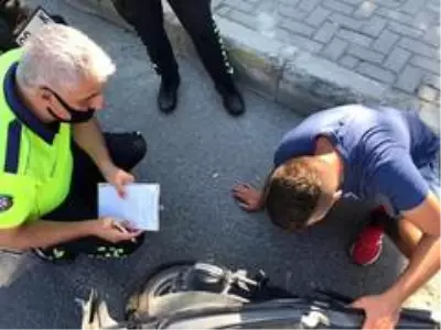 Son dakika! Çalıntı motosikletle kaza yaptı Son dakika! Çalıntı motosikletle kaza yaptı