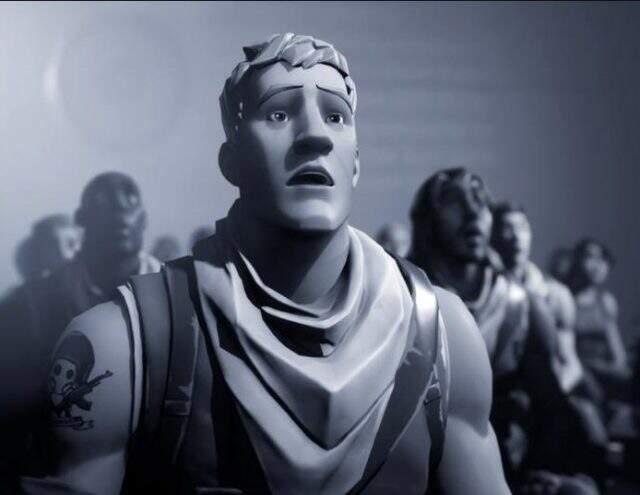 Fortnite App Store ve Google Play Store'dan kaldırıldı! Epic Games dava açıyor Fortnite App Store ve Google Play Store'dan kaldırıldı! Epic Games dava açıyor