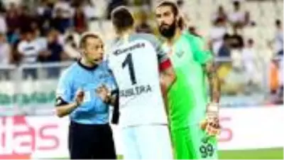 Galatasaray, Kasımpaşa'yla sözleşmesini fesheden Fatih Öztürk'le anlaştı Galatasaray, Kasımpaşa'yla sözleşmesini fesheden Fatih Öztürk'le anlaştı