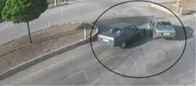 Son dakika! Göz göre göre gelen kaza kameralarda Son dakika! Göz göre göre gelen kaza kameralarda