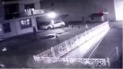 Son dakika haber: Husumetli olduğu komşusunu silahla vurdu Son dakika haber: Husumetli olduğu komşusunu silahla vurdu