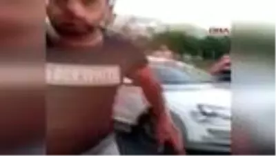 Son Dakika | İSTANBUL-ALİBEYKÖY'DE TRAFİKTE KADINA SALDIRAN ŞÜPHELİ GÖZALTINA ALINDI Son Dakika | İSTANBUL-ALİBEYKÖY'DE TRAFİKTE KADINA SALDIRAN ŞÜPHELİ GÖZALTINA ALINDI