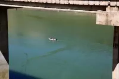 Kayıp Gülistan'ı arama çalışmaları sürüyor Kayıp Gülistan'ı arama çalışmaları sürüyor