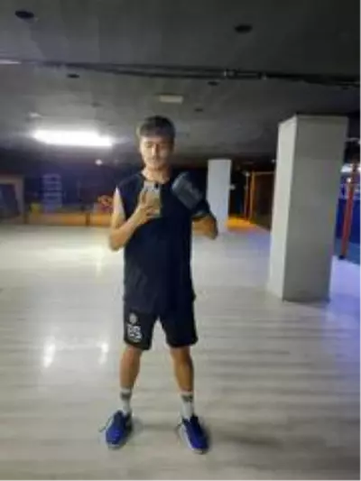 Son dakika haberleri! Kepez Belediyespor'lu genç futbolcu Kayseri'de form tutuyor Son dakika haberleri! Kepez Belediyespor'lu genç futbolcu Kayseri'de form tutuyor