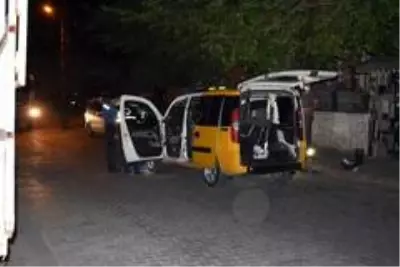 Malatya'da öfkeli koca eşini pompalı tüfekle yaraladı Malatya'da öfkeli koca eşini pompalı tüfekle yaraladı