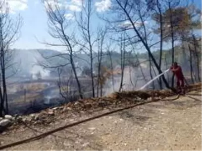 Son dakika haber | Manavgat'ta aynı saatlerde dört ayrı noktada orman yangını Son dakika haber | Manavgat'ta aynı saatlerde dört ayrı noktada orman yangını