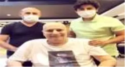 Kök hücre tedavisine başlanan Mehmet Ali Erbil taburcu oldu! Kızı sağlık durumu hakkında bilgi verdi
