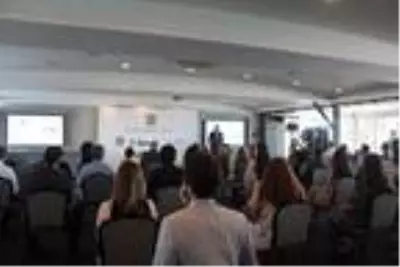 Öğrencilere İngiltere'den master fırsatı geldi Öğrencilere İngiltere'den master fırsatı geldi