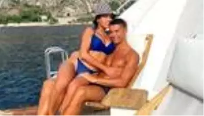 Ronaldo'ya büyük şok! Telefonla arayıp 'Seni istemiyorum' dedi Ronaldo'ya büyük şok! Telefonla arayıp 'Seni istemiyorum' dedi