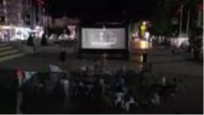 Safranbolu'da 'Açık Hava Sinema Geceleri' etkinliği Safranbolu'da 'Açık Hava Sinema Geceleri' etkinliği