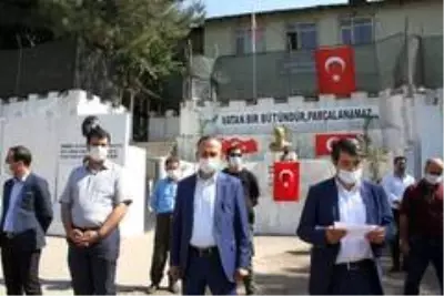 Son dakika haber | Şemdinli'de PKK'nın 1984'teki ilk saldırısı kınandı Son dakika haber | Şemdinli'de PKK'nın 1984'teki ilk saldırısı kınandı
