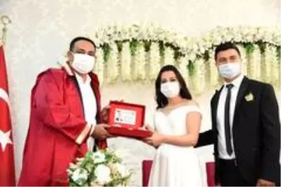 Toroslar Belediyesi 3 ayda 600 nikah kıydı Toroslar Belediyesi 3 ayda 600 nikah kıydı