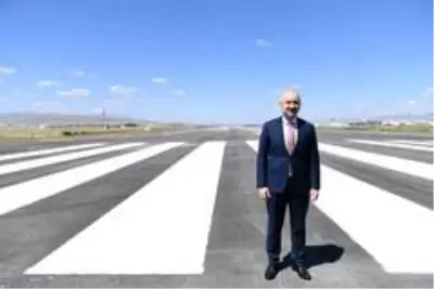 Türkiye 48 ülke ile uçuş trafiğini sürdürüyor Türkiye 48 ülke ile uçuş trafiğini sürdürüyor