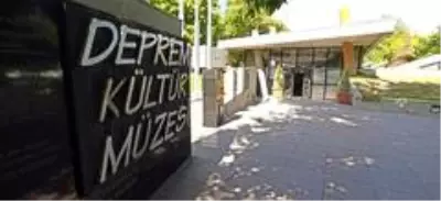 Türkiye'nin ilk deprem müzesi 16 yıldır deprem anını unutturmuyor Türkiye'nin ilk deprem müzesi 16 yıldır deprem anını unutturmuyor
