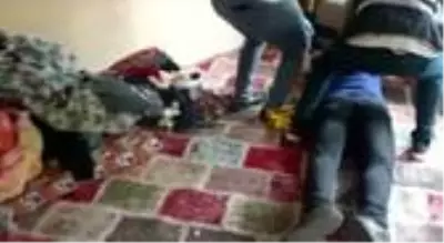 Son dakika haberi | Uyuşturucu maddelerin satışa hazır olduğunu öğrenen polisten, adrese şok baskın Son dakika haberi | Uyuşturucu maddelerin satışa hazır olduğunu öğrenen polisten, adrese şok baskın