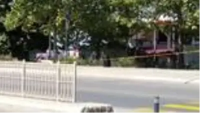 Son dakika gündem: YALOVA İDO İskelesi ve polis karakolu yakınındaki şüpheli valiz, fünyeyle patlatıldı Son dakika gündem: YALOVA İDO İskelesi ve polis karakolu yakınındaki şüpheli valiz, fünyeyle patlatıldı