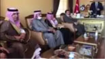 Son dakika... AK Parti'li Milletvekili Kaplan, 11 Suriyeli aşiret reisi ile toplantı yaptı Son dakika... AK Parti'li Milletvekili Kaplan, 11 Suriyeli aşiret reisi ile toplantı yaptı
