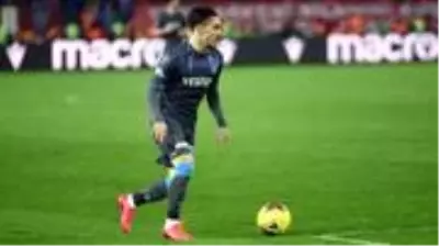Atalanta, Papu Gomez'in yerine Trabzonsporlu Abdülkadir Ömür'ü transfer etmeyi düşünüyor Atalanta, Papu Gomez'in yerine Trabzonsporlu Abdülkadir Ömür'ü transfer etmeyi düşünüyor