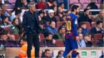 Barcelona'da Quique Setien dönemi resmen sona erdi Barcelona'da Quique Setien dönemi resmen sona erdi