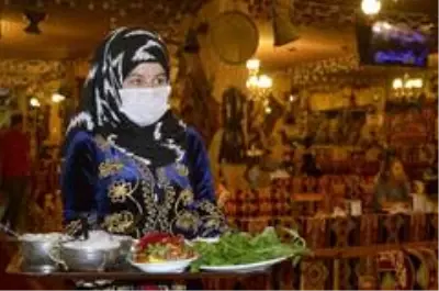 Bu işletmede gelenek ve Korona tedbirleri bir arada Bu işletmede gelenek ve Korona tedbirleri bir arada