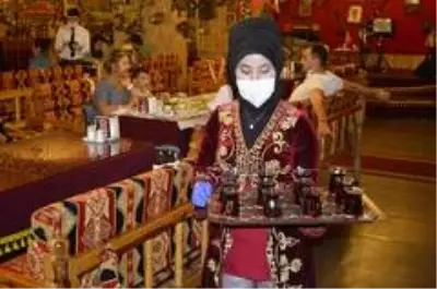 Bu işletmede gelenek ve Korona tedbirleri bir arada Bu işletmede gelenek ve Korona tedbirleri bir arada