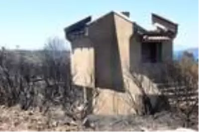 Son dakika gündem: Çeşme'deki yangında boşaltılan sitenin sakinleri konuştu Son dakika gündem: Çeşme'deki yangında boşaltılan sitenin sakinleri konuştu