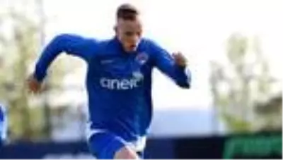 Fenerbahçe'nin transfer listesinde olduğu iddia edilen Florent Hadergjonaj kimdir? Fenerbahçe'nin transfer listesinde olduğu iddia edilen Florent Hadergjonaj kimdir?