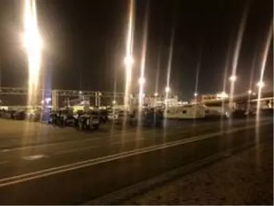 Fransa'daki binlerce İngiliz tatilci karantinadan kurtulmak için dönüş yolunda Fransa'daki binlerce İngiliz tatilci karantinadan kurtulmak için dönüş yolunda